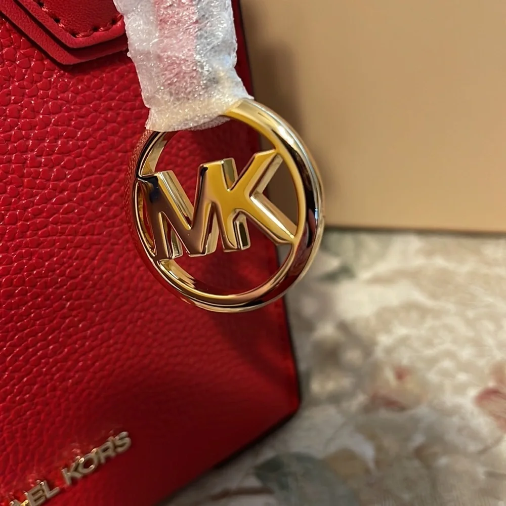 Michael Kors XS Mercer Leather Crossbody Bag NWT